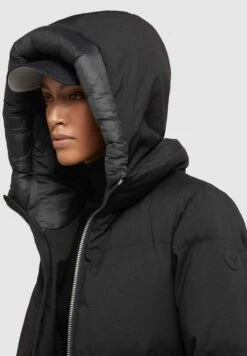 Khujo JapuraGiacca InvernaleSchwarz Donna Giacche E Blazer KH121U167-Q11 -Vendite Khujo 1f2c9b43f9424f30877aba20a68c8da5