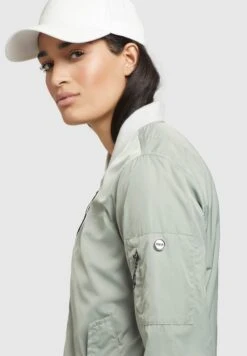 Khujo StenceGiubbotto BomberBlassgrün Donna Giacche E Blazer KH121G0DH-C12 -Vendite Khujo 274f21b2f50441bf846f62d4589a9cd7