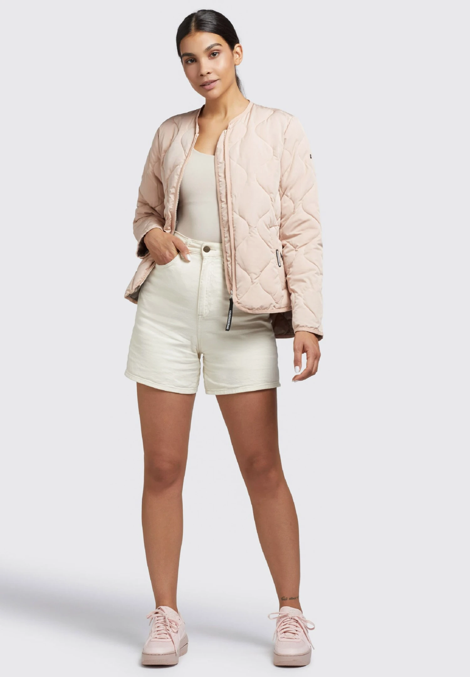 Khujo AlmaGiacca Da Mezza StagioneWar-Pin Donna Giacche E Blazer KH121G0DW-J11 2 Khujo AlmaGiacca Da Mezza StagioneWar-Pin Donna Giacche E Blazer KH121G0DW-J11 - immagine 2