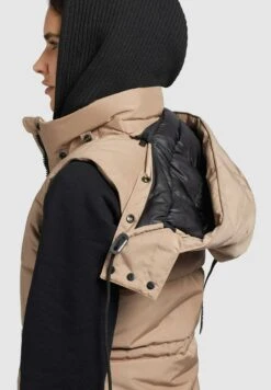 Khujo EloraSmanicatoBeige Donna Giacche E Blazer KH121G0EC-B11 -Vendite Khujo 351cf1639eda4b05aaf805591f615fdd