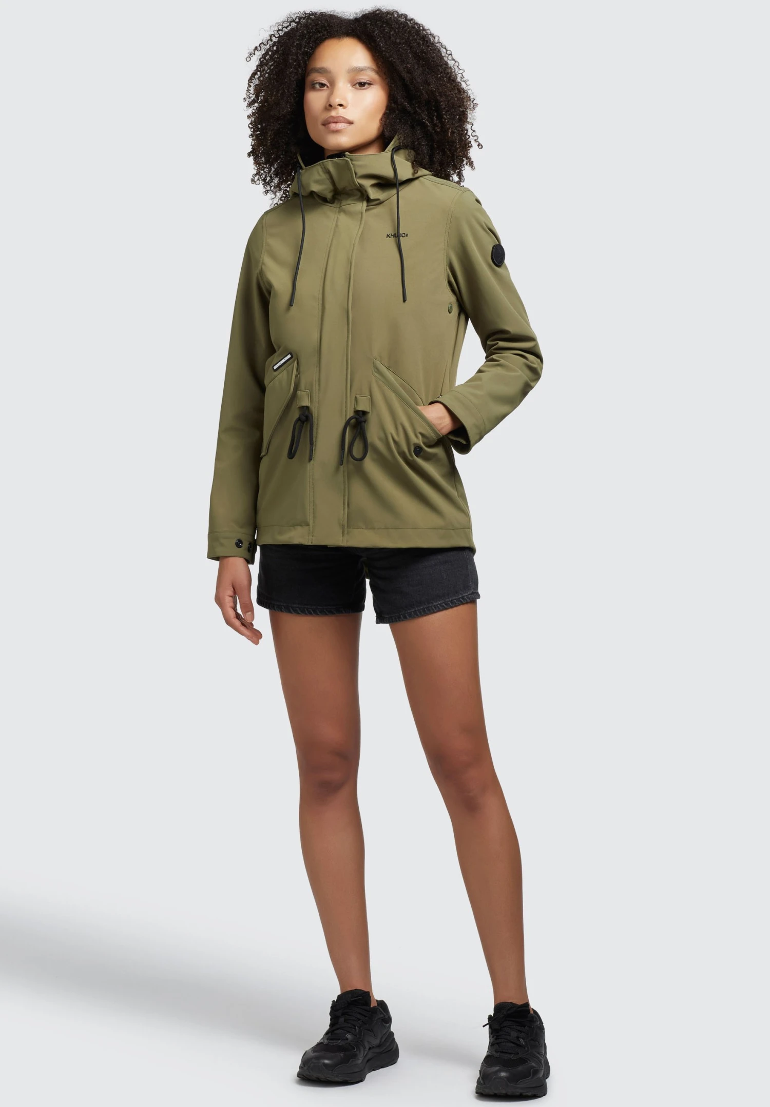 Khujo GammiGiacca Da Mezza StagioneOlivgrün Donna Giacche E Blazer KH121G0EB-N11 2 Khujo GammiGiacca Da Mezza StagioneOlivgrün Donna Giacche E Blazer KH121G0EB-N11 - immagine 2