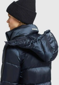 Khujo Word SatinCappotto InvernaleDunkelblau Donna Cappotti KH121U157-K11 -Vendite Khujo 4a1a3a3aea0148fd94beba2c36ce85e0