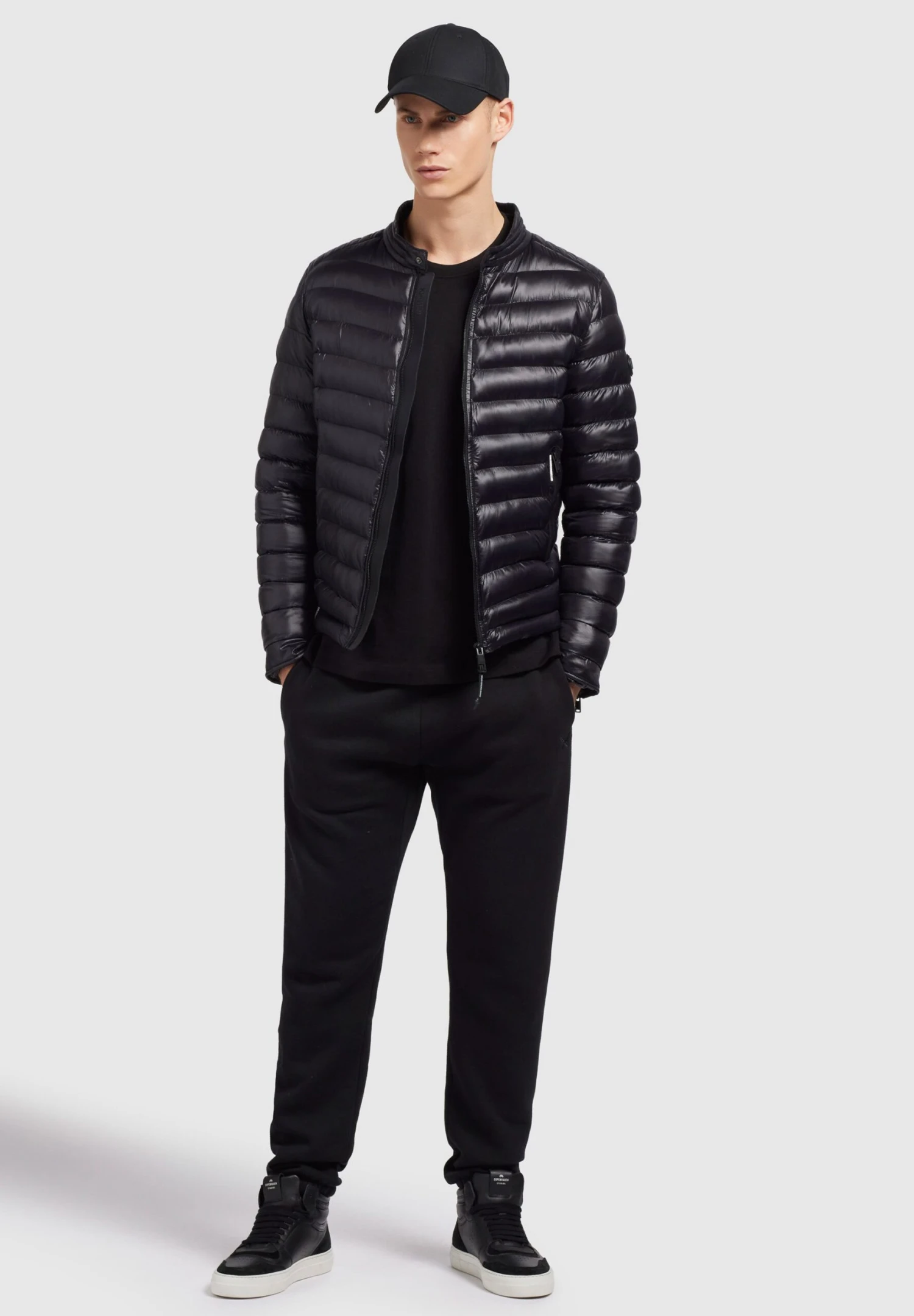 Khujo Joko ShinyGiacca InvernaleSchwarz Uomo Giacche KH122T0G2-Q11 2 Khujo Joko ShinyGiacca InvernaleSchwarz Uomo Giacche KH122T0G2-Q11 - immagine 2