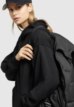 Khujo FraneeCappotto InvernaleSchwarz Donna Cappotti KH121U16A-Q11 -Vendite Khujo 6cdf9b823cfc44729fb4cb169fdd312a