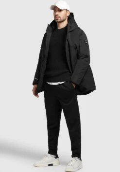 Khujo BatesGiacca InvernaleSchwarz Uomo Giacche KH122T0E8-Q11 -Vendite Khujo 703feeeb1e554087a998284fb585a194
