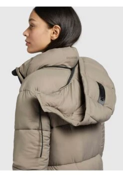Khujo Cappotto InvernaleTaupe Hell Donna Cappotti KH121U1CU-O11 -Vendite Khujo 874283fd47004c6296bfe51b30233539