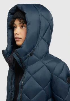 Khujo ZaritaCappotto InvernaleDunkelblau Donna Cappotti KH121U1B4-K11 -Vendite Khujo 90f079e0337e4933b508276a8f2a5a7c