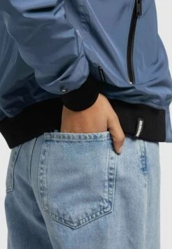 Khujo Stence2Giubbotto BomberBlau Donna Giacche E Blazer KH121G0E1-K11 14 Khujo Stence2Giubbotto BomberBlau Donna Giacche E Blazer KH121G0E1-K11 -Vendite Khujo c11376f47cbf40a3b72c50801c93415d