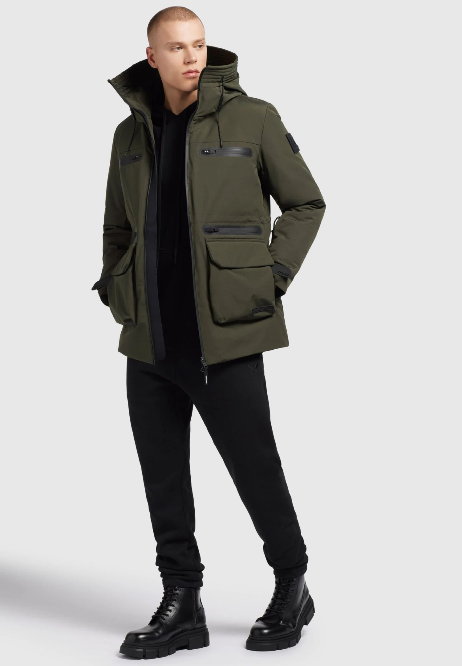 Khujo DayoGiacca InvernaleDunkelgrün Uomo Giacche KH122T0G8-M11 2 Khujo DayoGiacca InvernaleDunkelgrün Uomo Giacche KH122T0G8-M11 - immagine 2