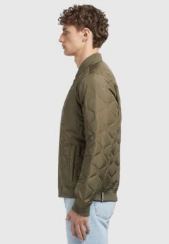 Khujo CarlsonGiacca Da Mezza StagioneOlivgrün Uomo Giacche KH122T0ES-N11 -Vendite Khujo ccd2197e6b2341d58dbbe6252f8aa171