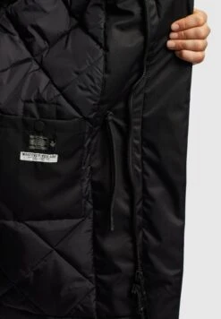 Khujo HantCappotto InvernaleSchwarz Uomo Cappotti KH122T0FY-Q11 -Vendite Khujo e5a86a0677e84ee7a6e3e683092c9ed2