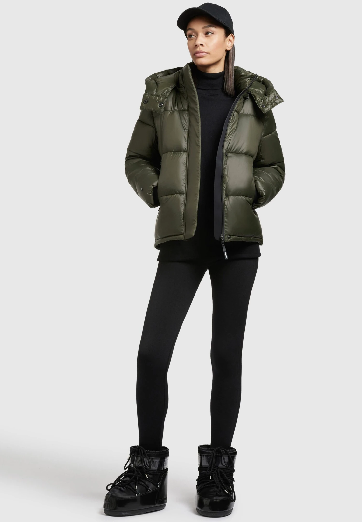 Khujo Valona ShinyGiacca InvernaleDunkelgrün Donna Giacche E Blazer KH121U15C-M11 2 Khujo Valona ShinyGiacca InvernaleDunkelgrün Donna Giacche E Blazer KH121U15C-M11 - immagine 2