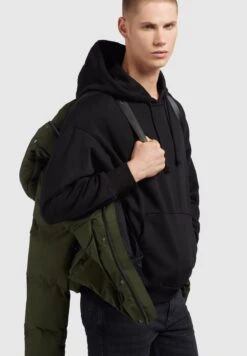 Khujo HintoGiacca InvernaleOliv Uomo Giacche KH122T0G0-N12 15 Khujo HintoGiacca InvernaleOliv Uomo Giacche KH122T0G0-N12 -Vendite Khujo ed16a30a3ae04f8bbbc2f8722f2bb3c6