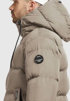 Khujo RafiCappotto InvernaleTaupe Uomo Cappotti KH122T0E2-B11 -Vendite Khujo f50336cfec784e759aba170c423a2176